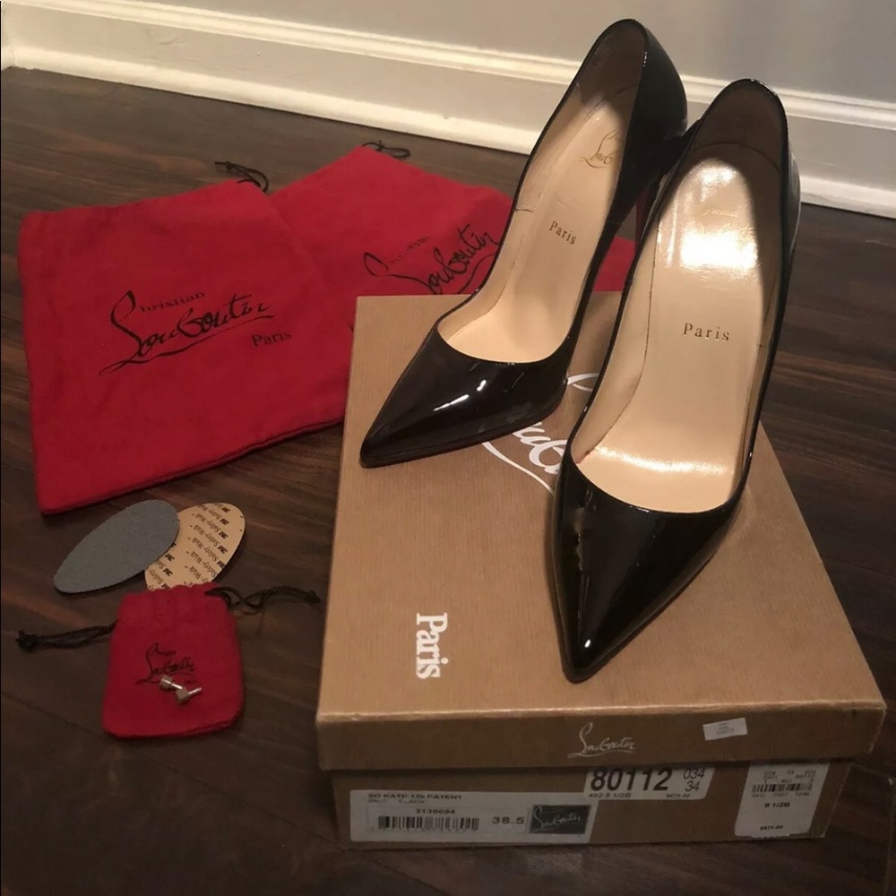 Christian Louboutin 38.5 So Kate Heels BLK US8/UK6